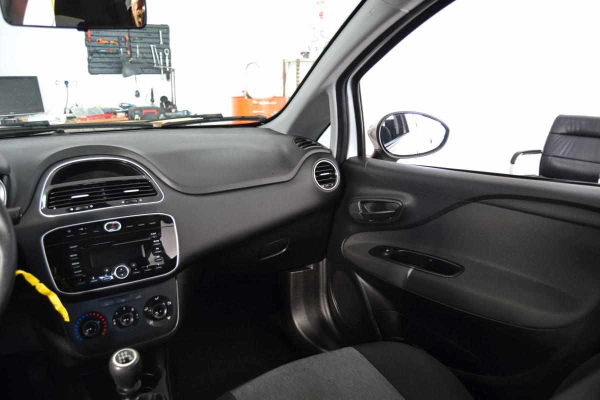fiat-punto-1-2-ss-2014-gasolina-1242cc