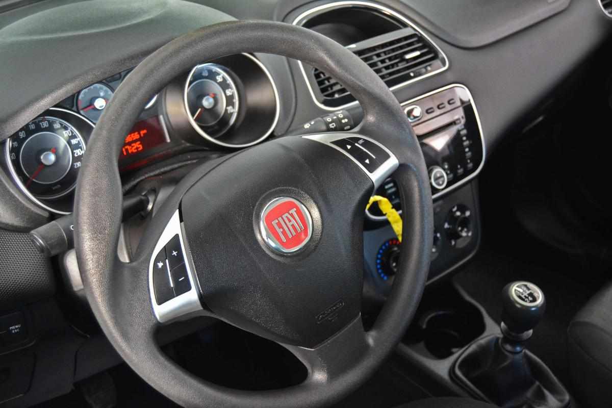 fiat-punto-1-2-ss-2014-gasolina-1242cc