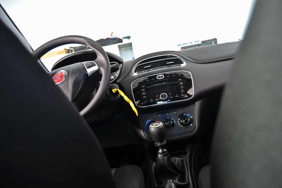 fiat-punto-1-2-ss-2014-gasolina-1242cc