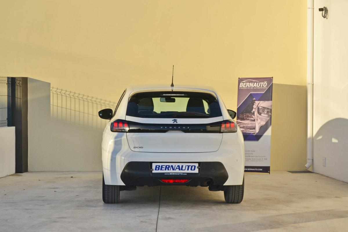 peugeot-208-1-2-puretech-2021-gasolina-1199cc