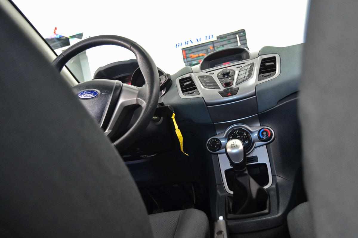 ford-fiesta-1-25-2011-gasolina-1242cc