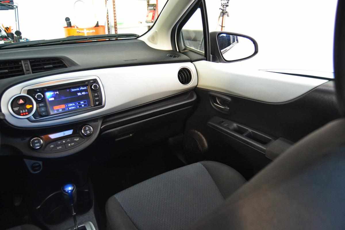 toyota-yaris-hybrid-2014-gasolina-1497cc