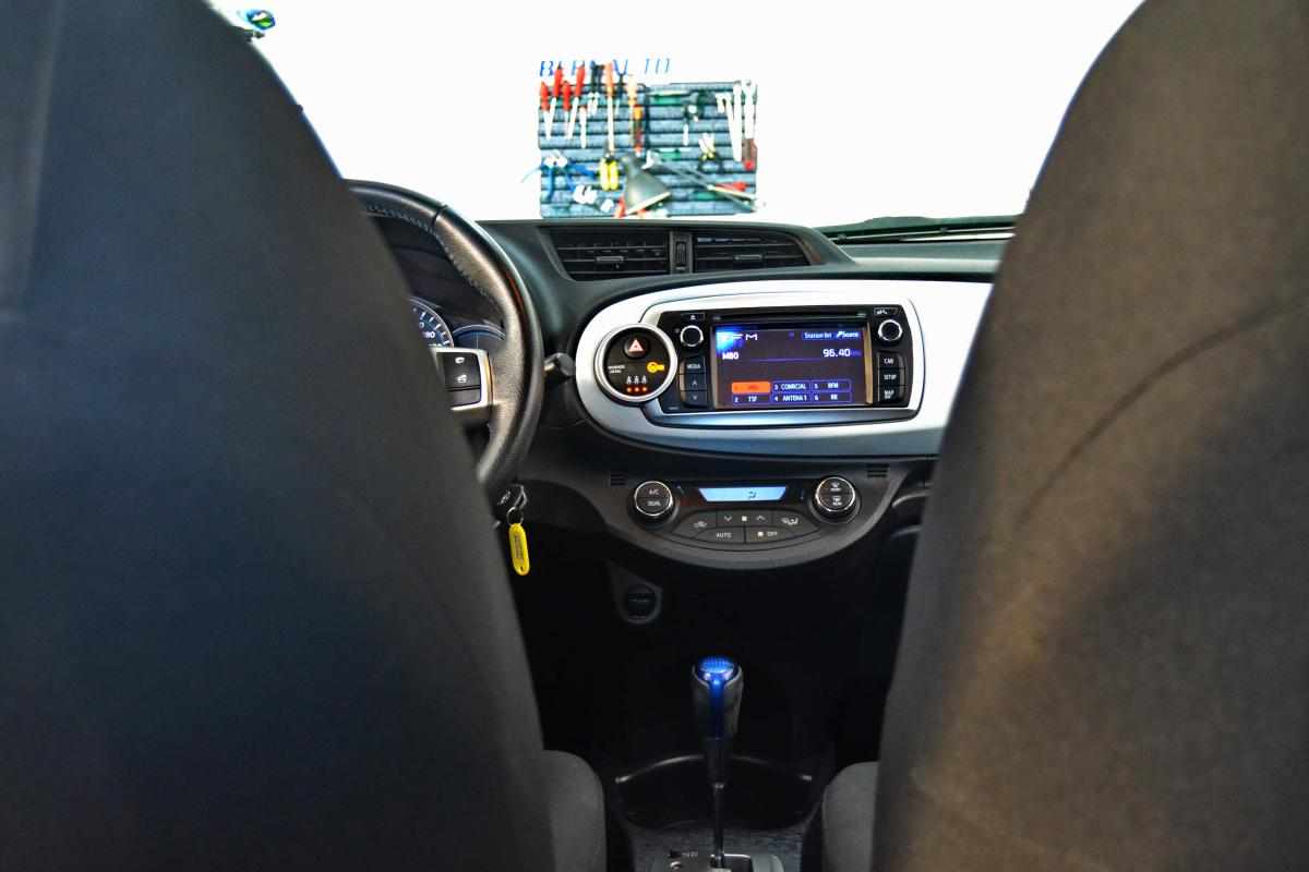 toyota-yaris-hybrid-2014-gasolina-1497cc