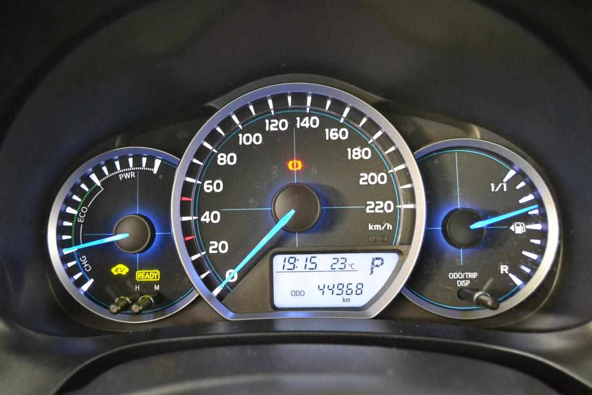 toyota-yaris-hybrid-2014-gasolina-1497cc