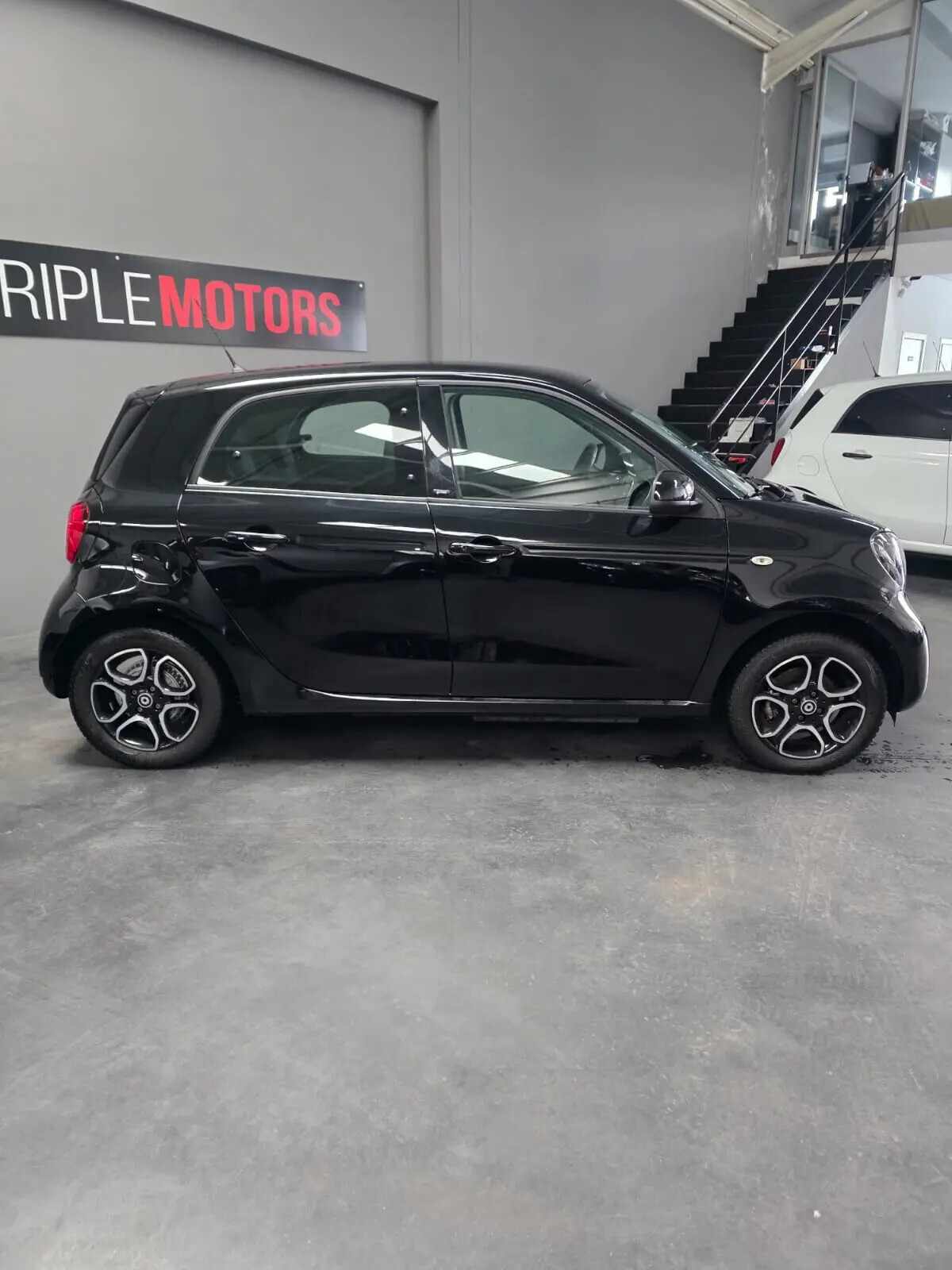 smart-forfour-2018-eletrico-0cc