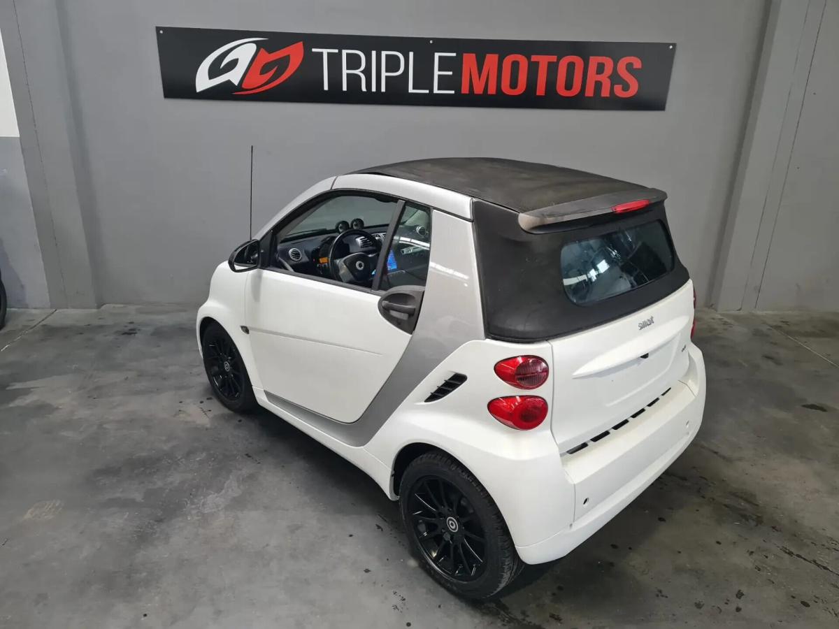 smart-fortwo-2011-diesel-799cc