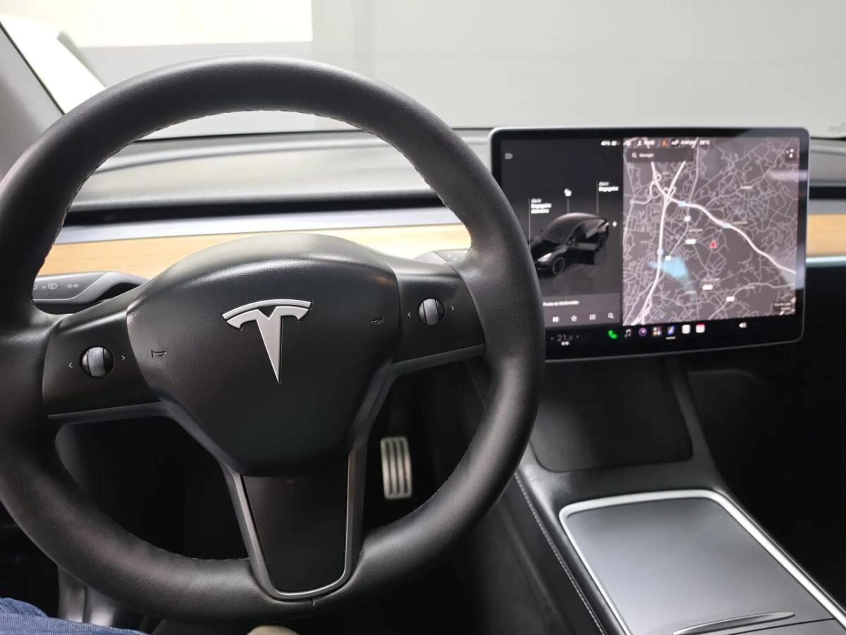 tesla-model-y-2022-eletrico-0cc