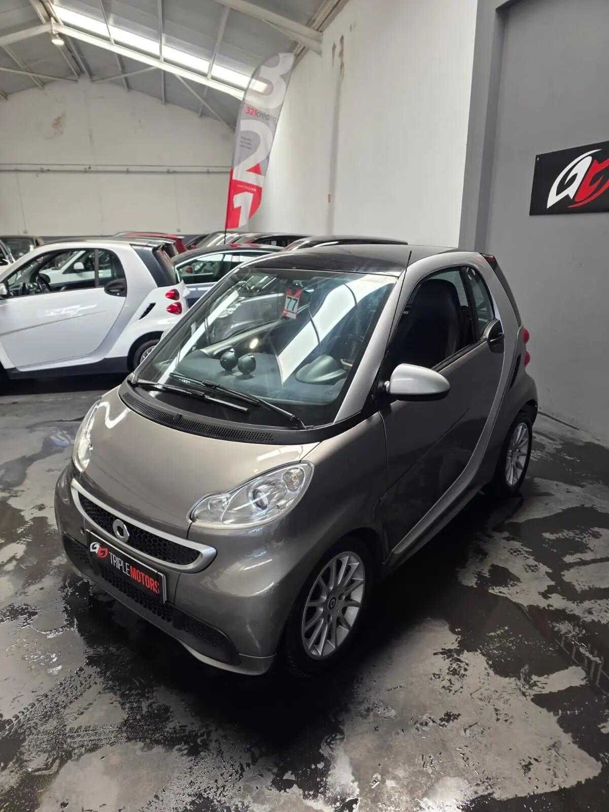 smart-fortwo-2013-gasolina-999cc