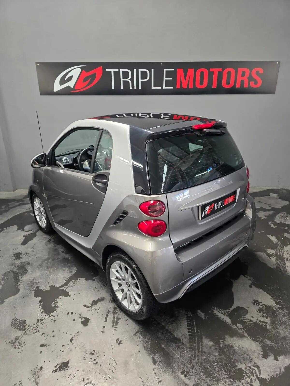 smart-fortwo-2013-gasolina-999cc