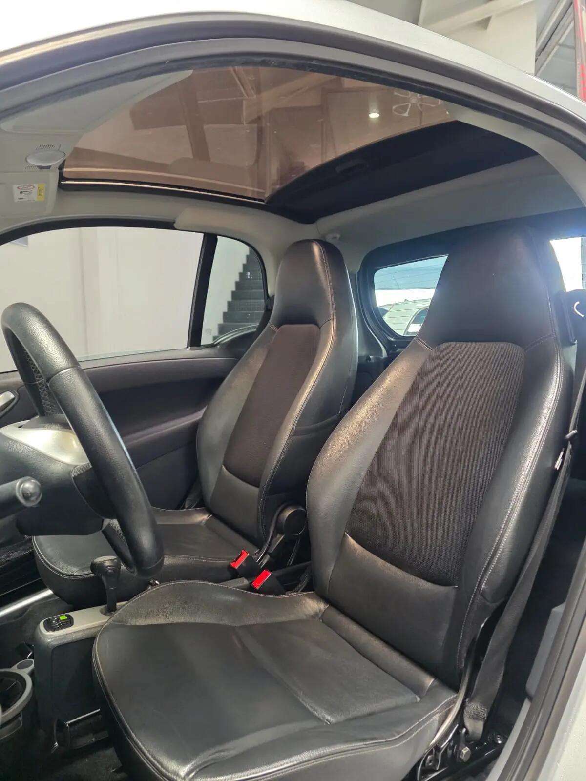 smart-fortwo-2013-gasolina-999cc