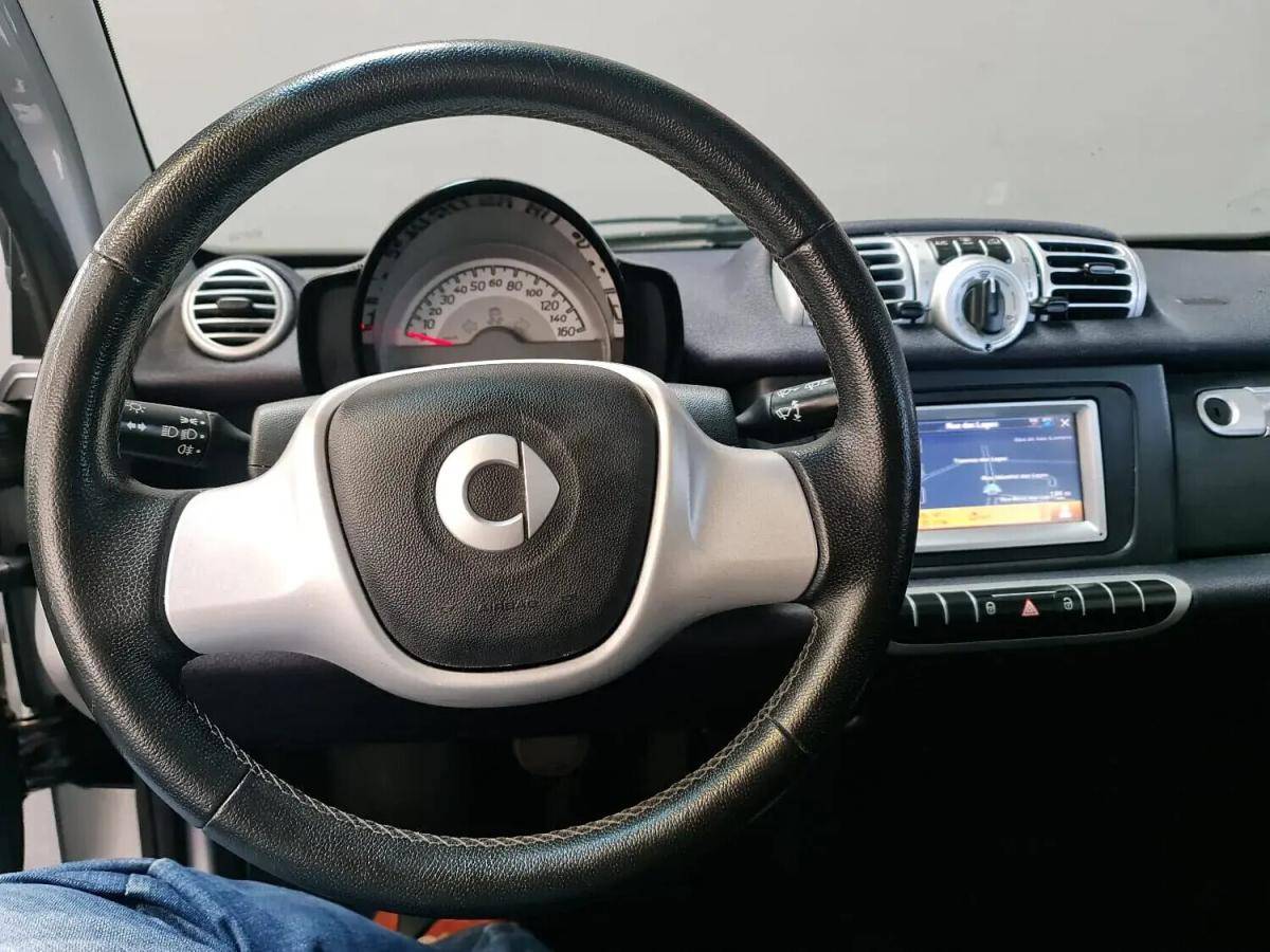 smart-fortwo-2012-gasolina-999cc