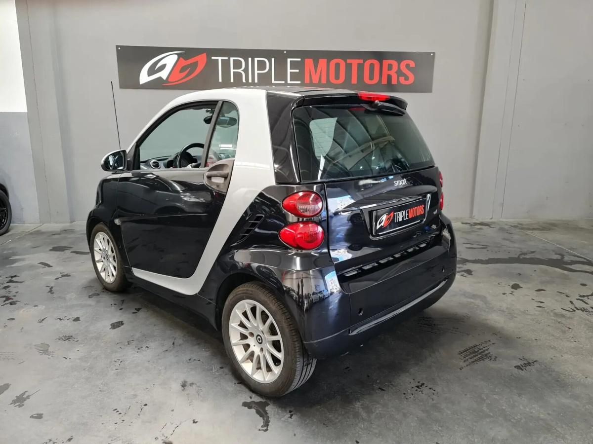 smart-fortwo-2011-diesel-799cc
