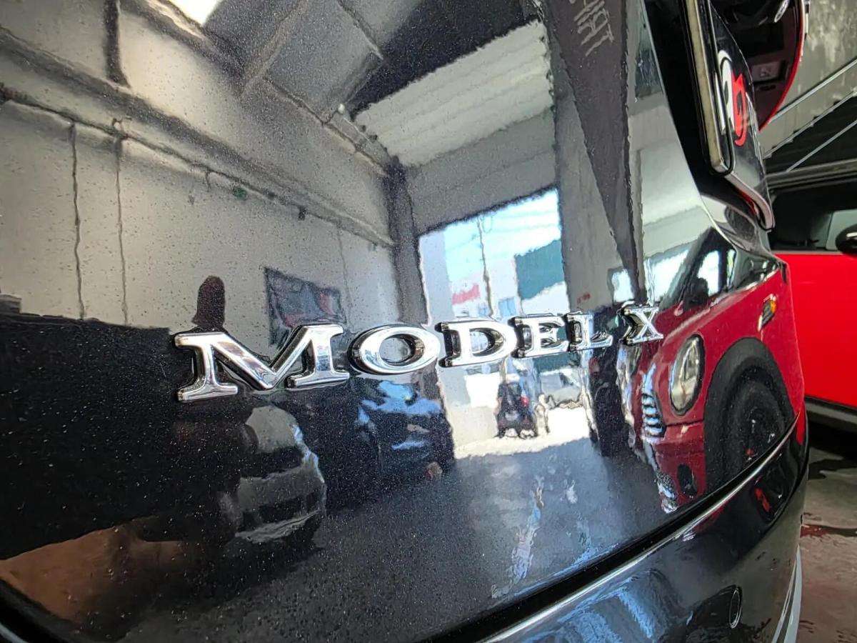 tesla-model-x-2016-eletrico-0cc