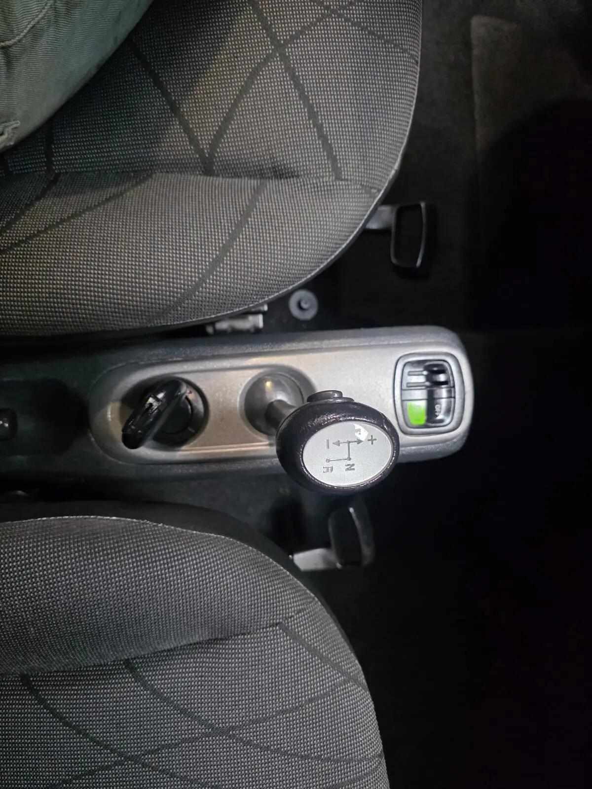 smart-fortwo-2013-gasolina-999cc