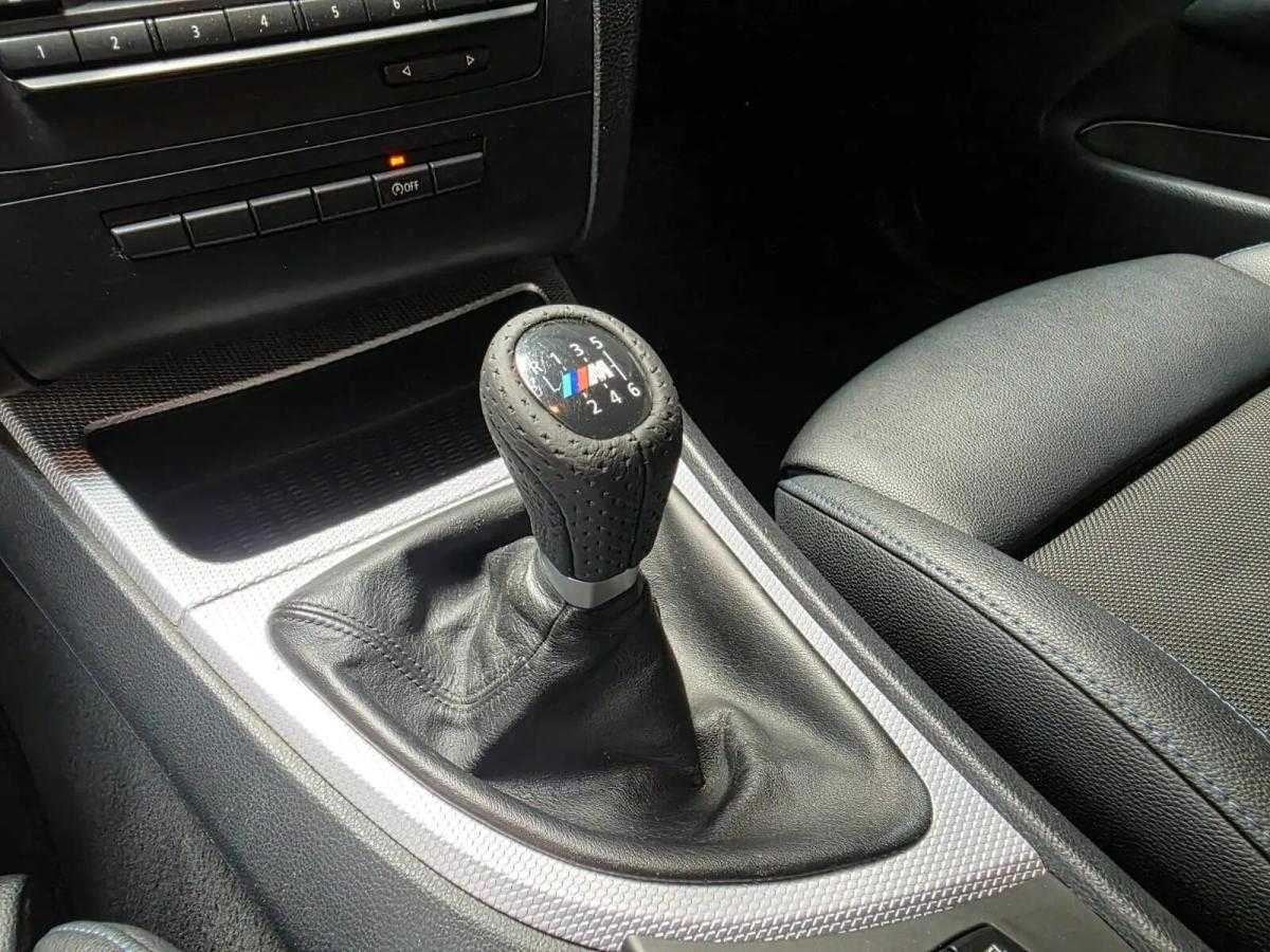 bmw-serie-1-120-2010-diesel-1995cc