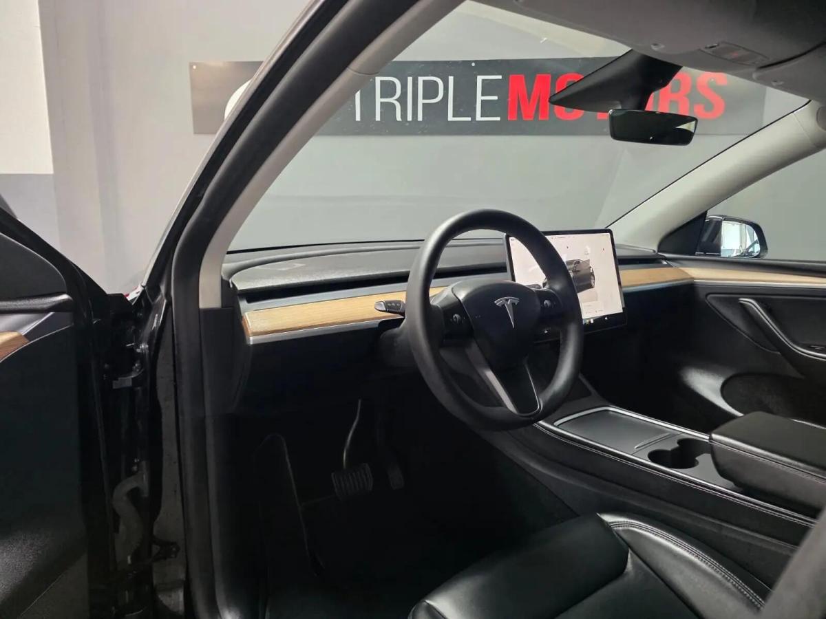 tesla-model-y-2023-eletrico-0cc