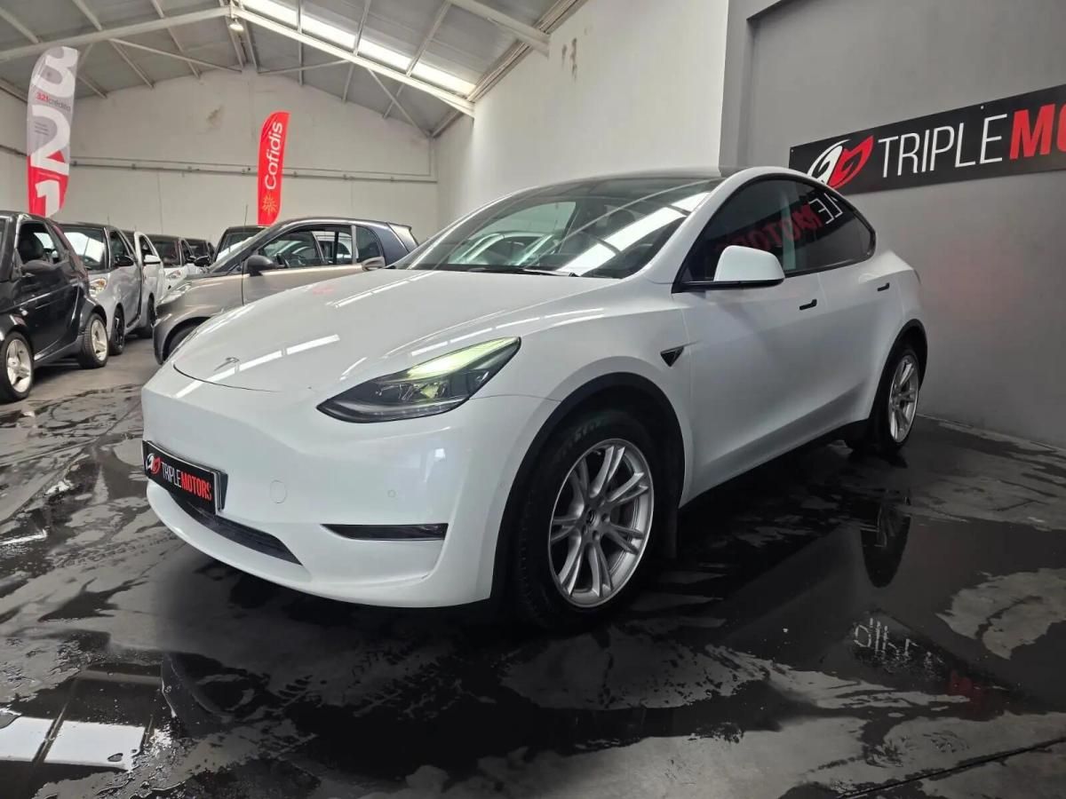 tesla-model-y-2022-eletrico-0cc