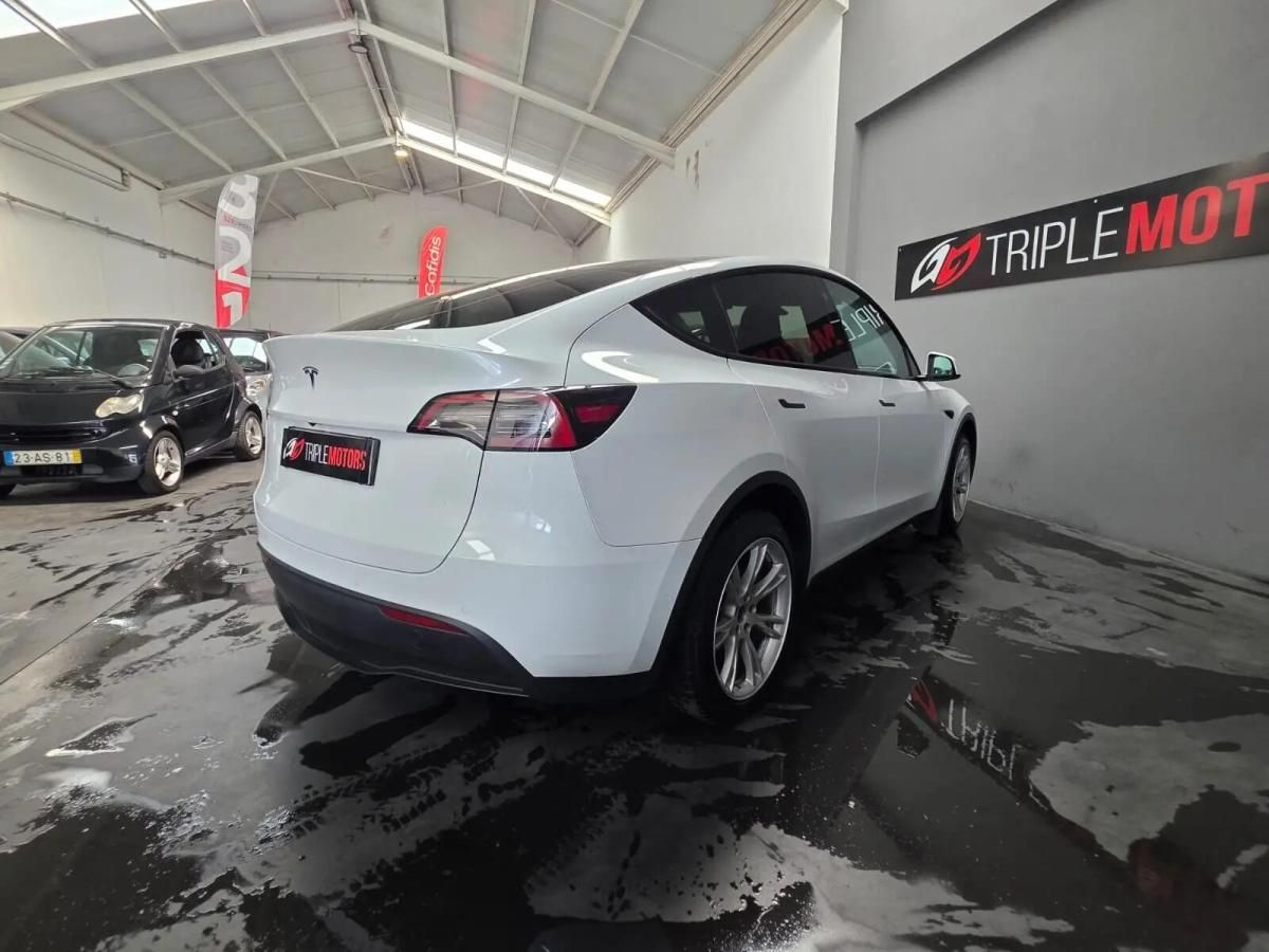 tesla-model-y-2022-eletrico-0cc
