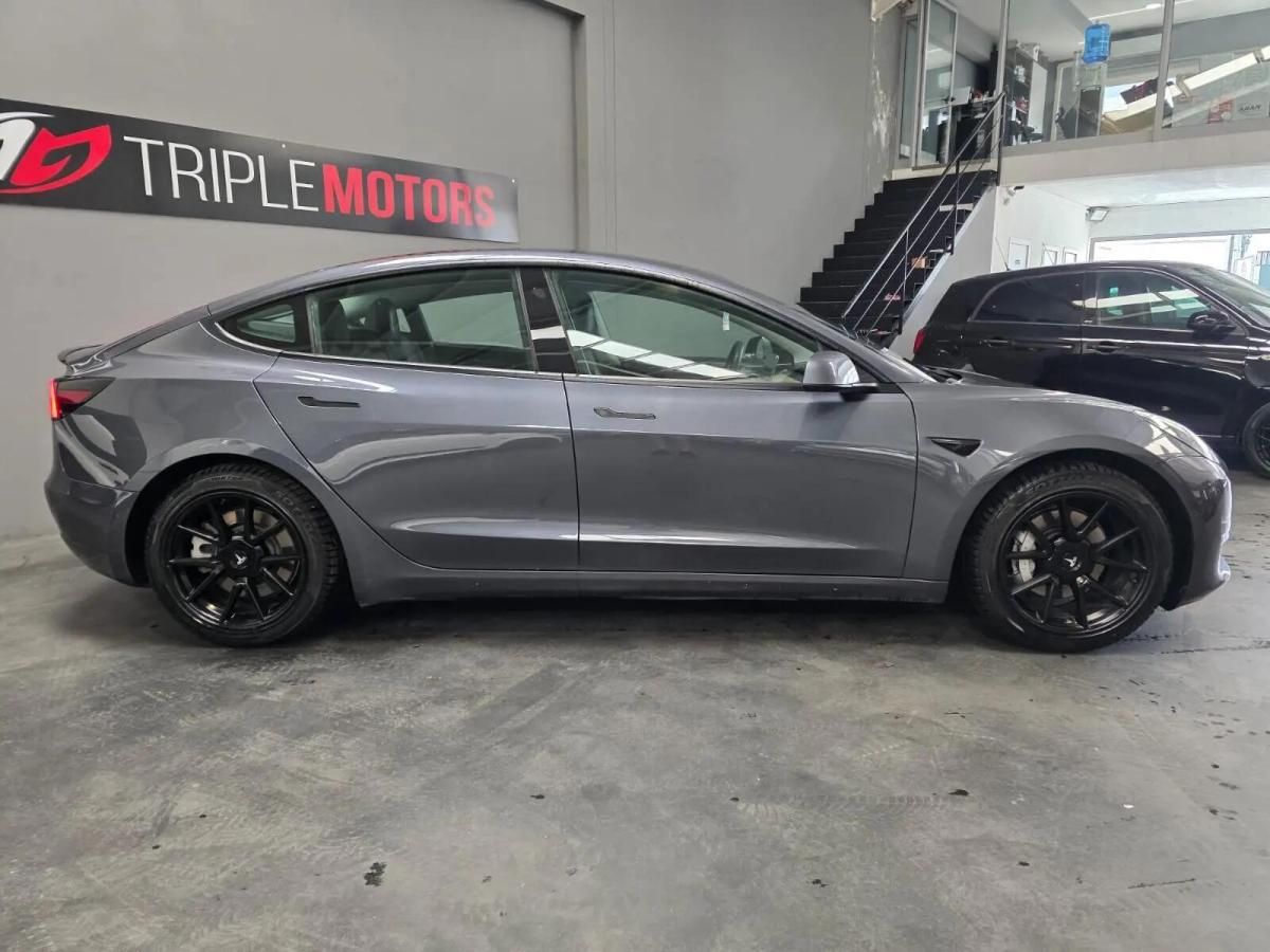 tesla-model-3-2021-eletrico-0cc