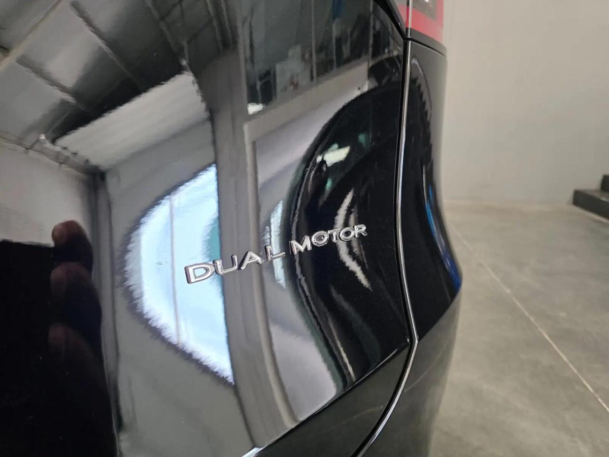 tesla-model-y-2023-eletrico-0cc