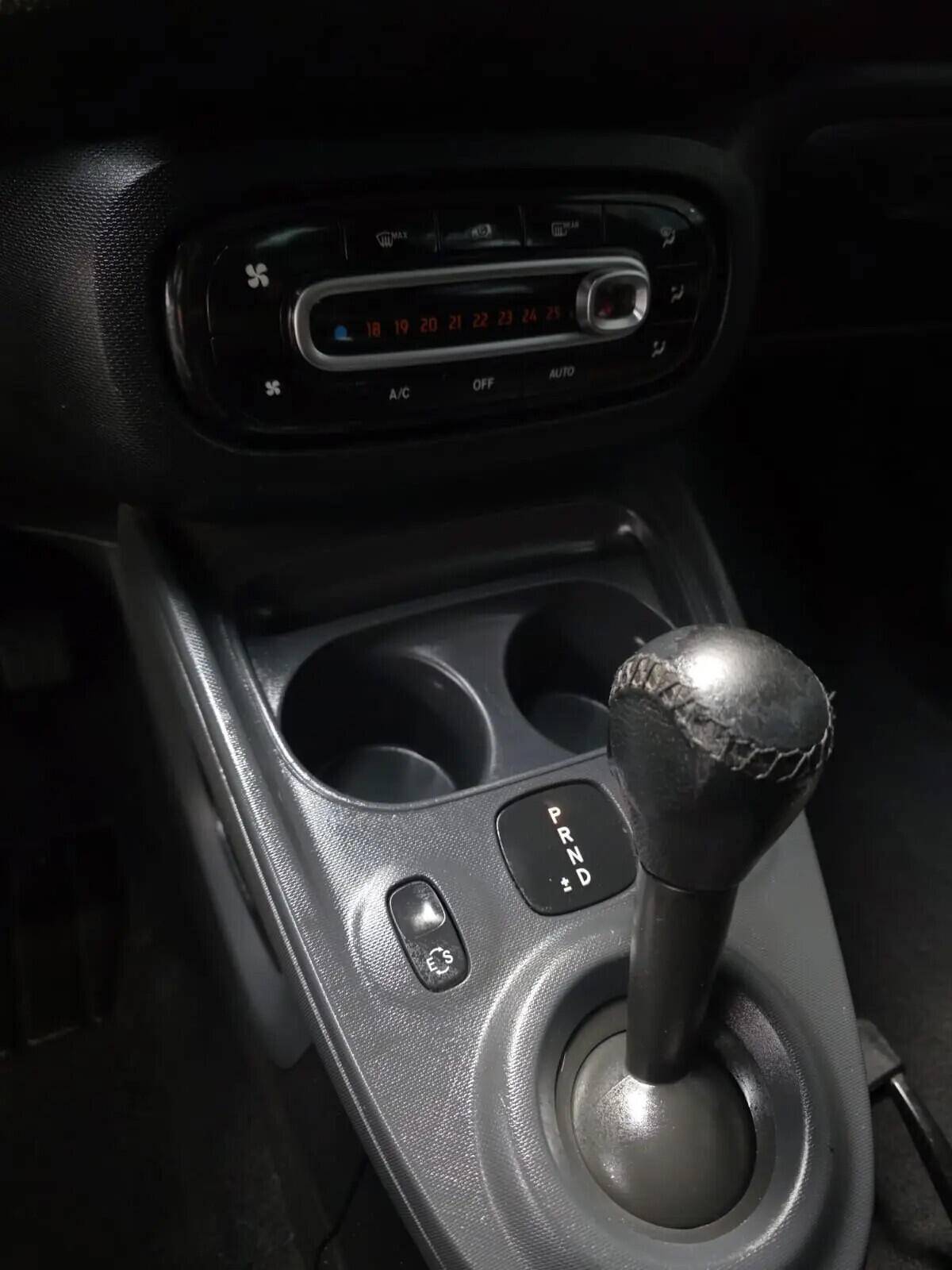 smart-forfour-2018-gasolina-898cc