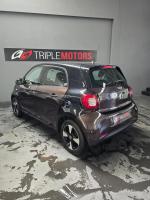 smart-forfour-2018-gasolina-898cc