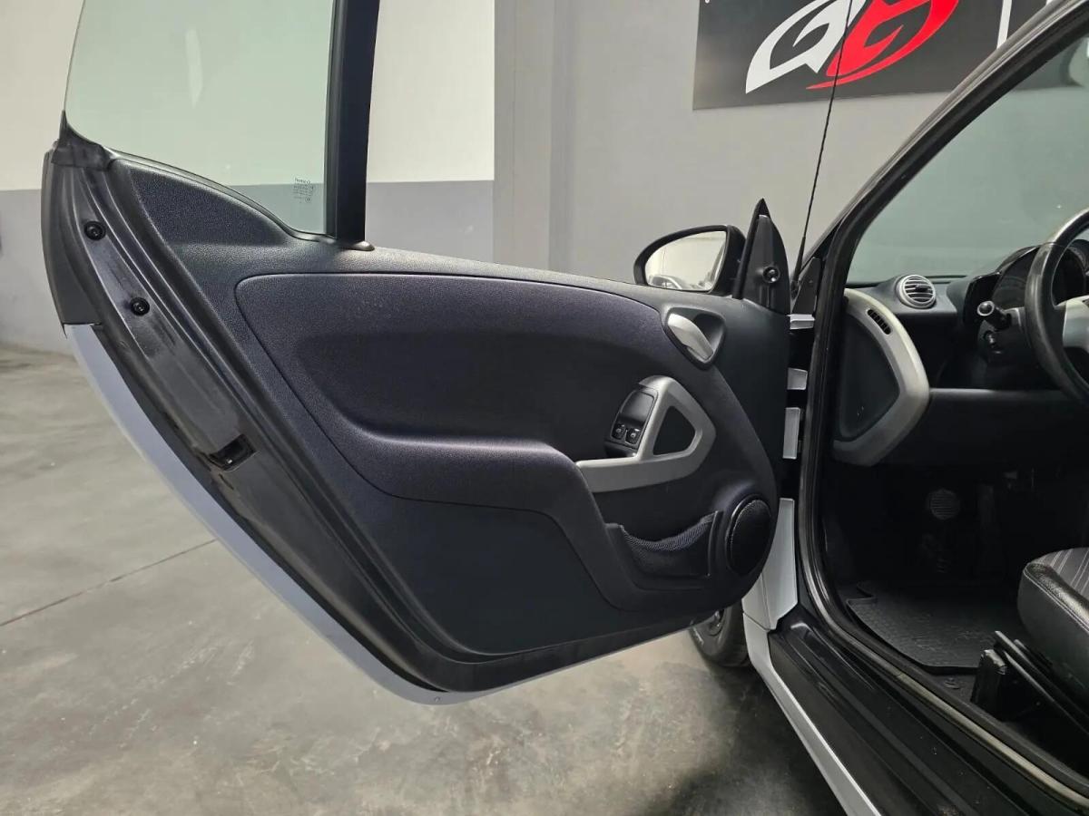 smart-fortwo-2012-gasolina-999cc