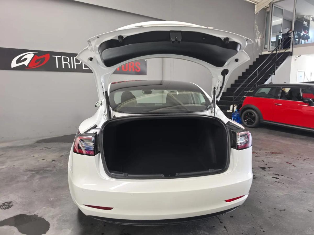 tesla-model-3-2021-eletrico-0cc