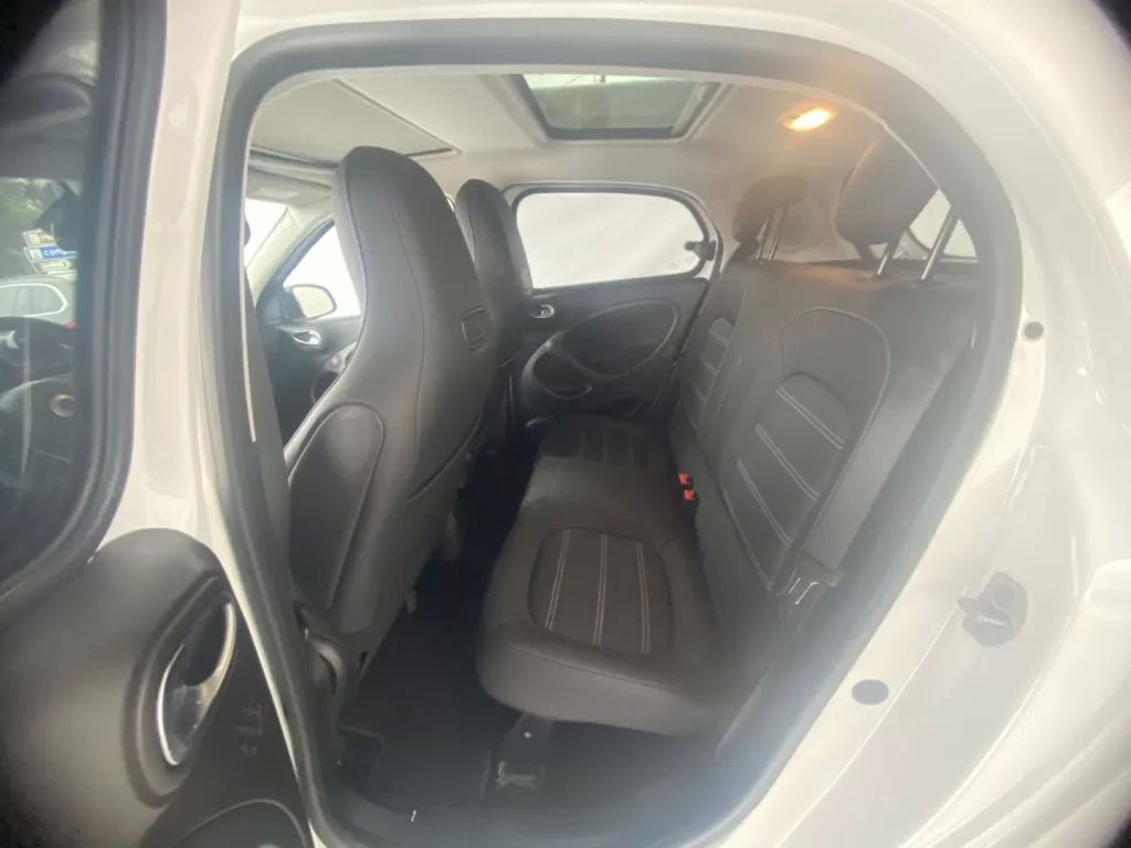 smart-forfour-2019-eletrico-200cc