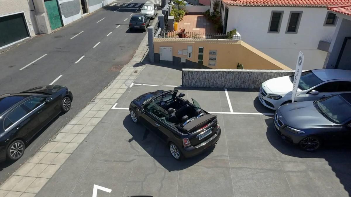 mini-cabrio-2012-diesel-1598cc