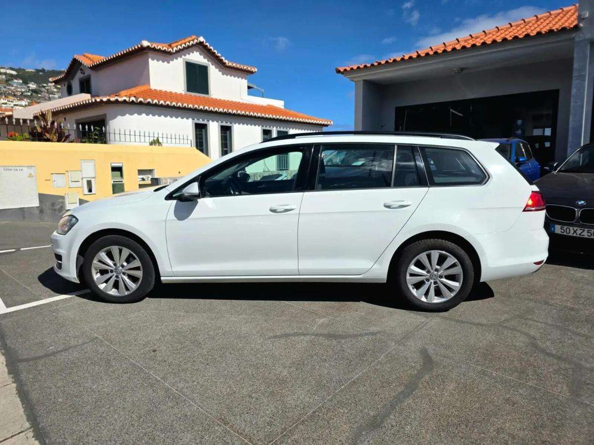 volkswagen-golf-2016-diesel-1598cc