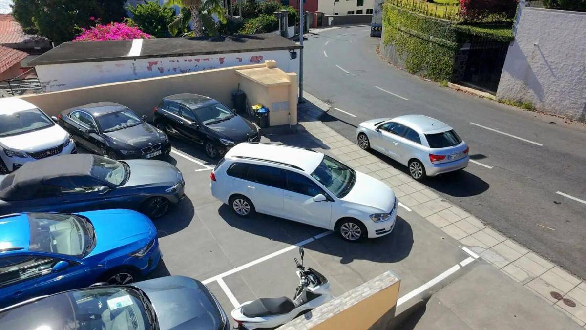 volkswagen-golf-2016-diesel-1598cc