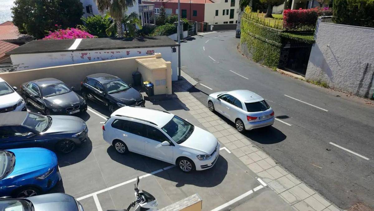 volkswagen-golf-2016-diesel-1598cc
