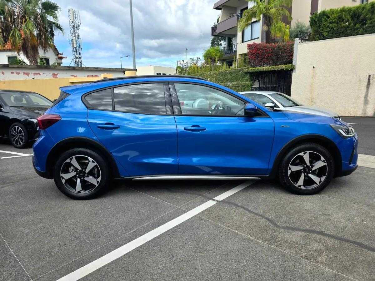 ford-focus-2023-gasolina-998cc