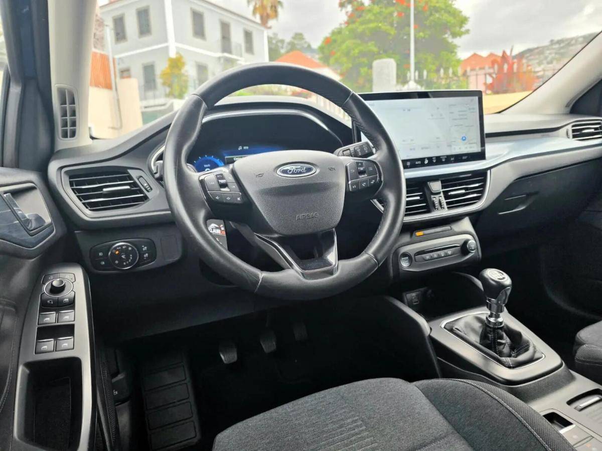 ford-focus-2023-gasolina-998cc