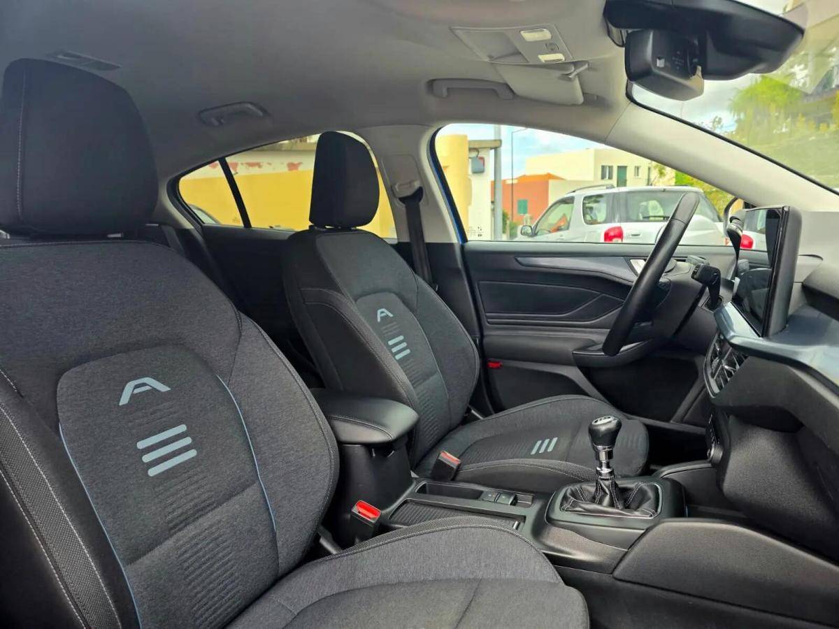 ford-focus-2023-gasolina-998cc