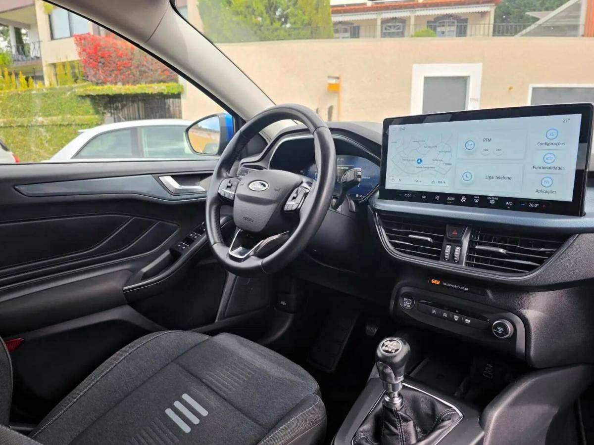 ford-focus-2023-gasolina-998cc
