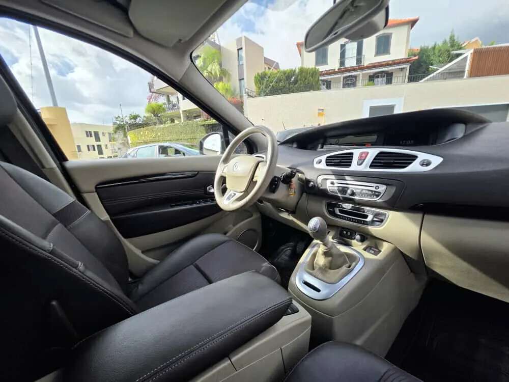 renault-grand-scenic-2010-diesel-1461cc