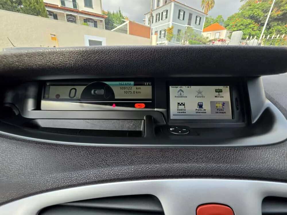 renault-grand-scenic-2010-diesel-1461cc