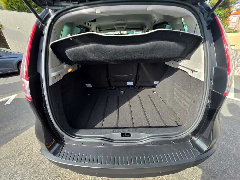 renault-grand-scenic-2010-diesel-1461cc