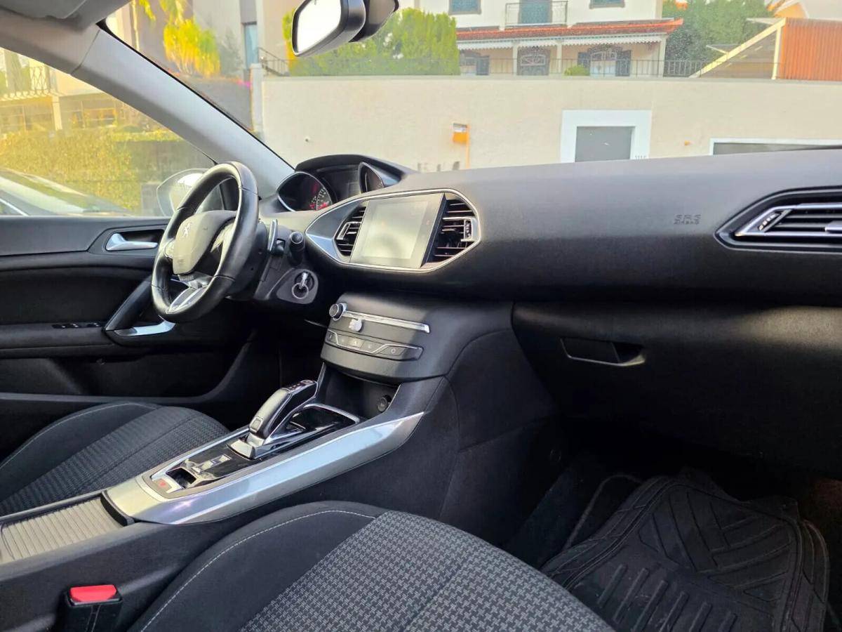 peugeot-308-2018-diesel-1499cc