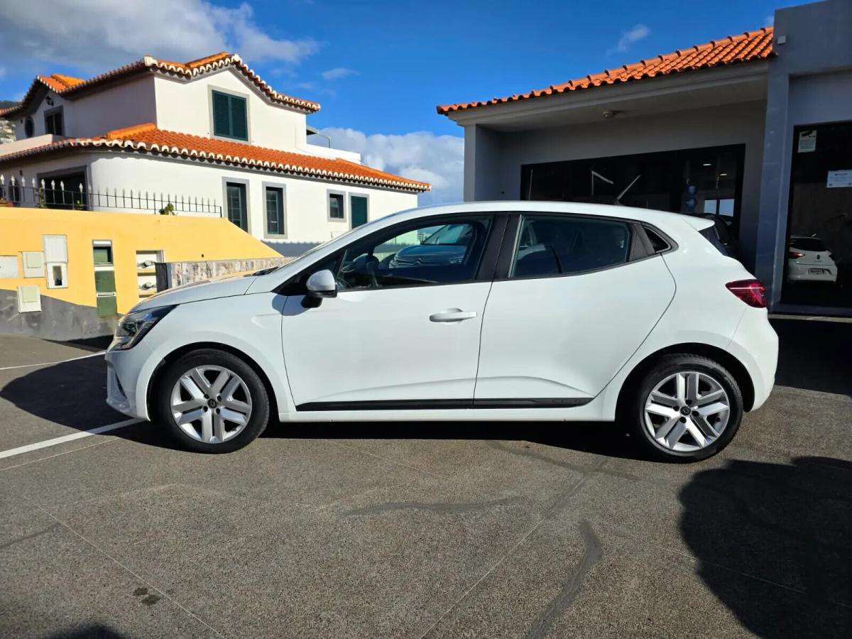 renault-clio-2022-diesel-1461cc