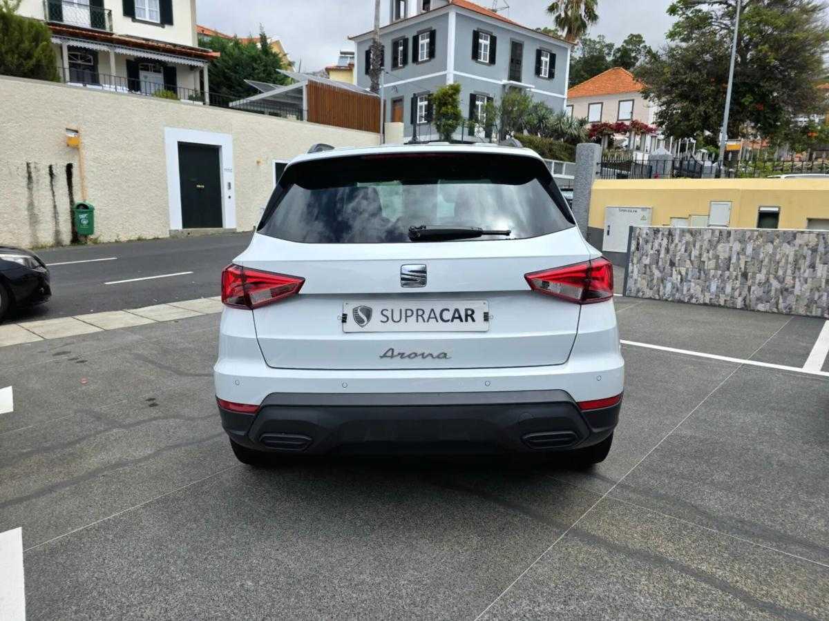 seat-arona-2024-gasolina-999cc
