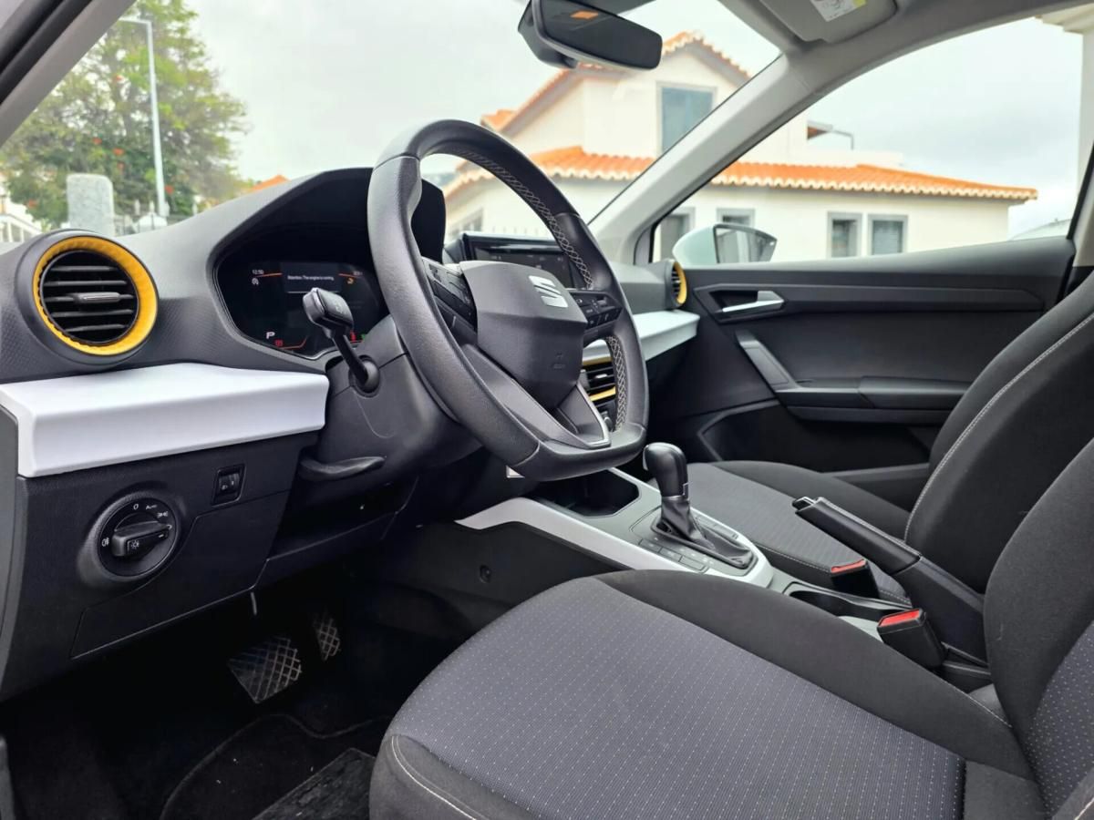 seat-arona-2024-gasolina-999cc