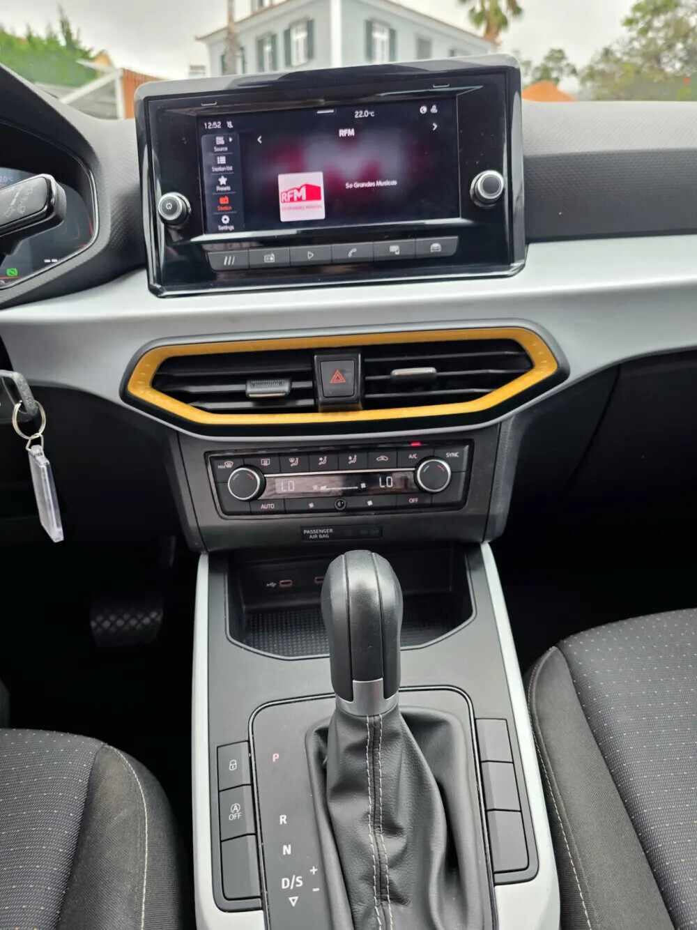 seat-arona-2024-gasolina-999cc