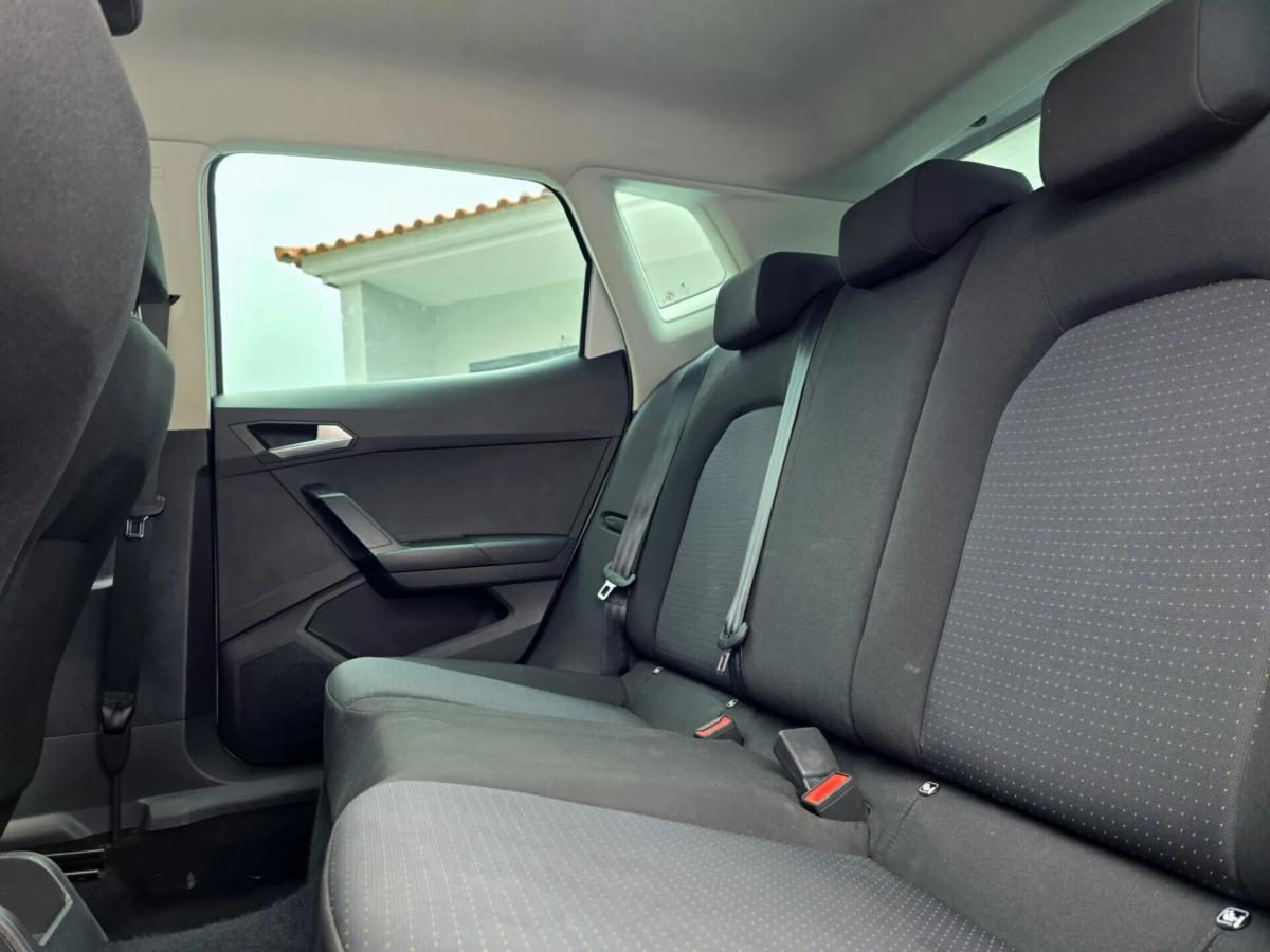 seat-arona-2024-gasolina-999cc