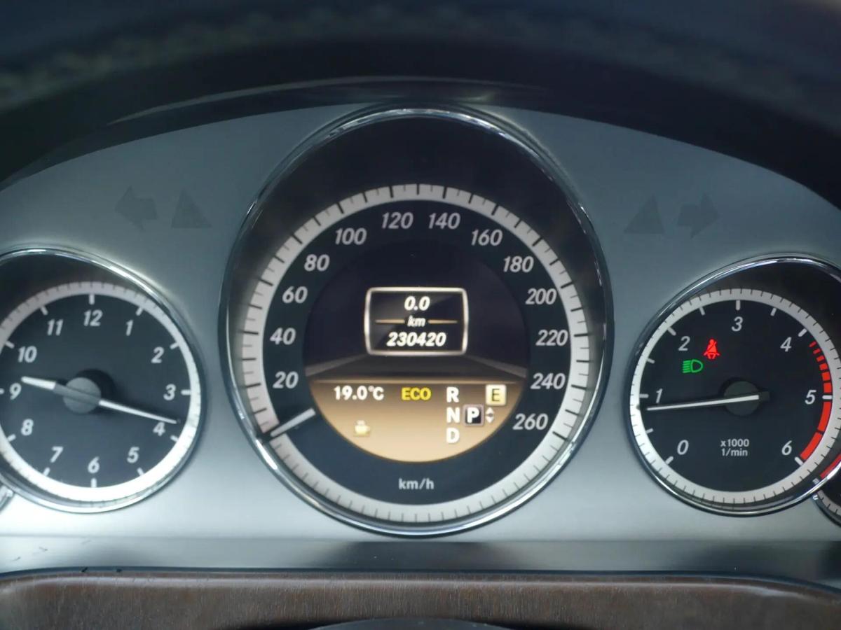 mercedes-benz-classe-e-2012-diesel-2143cc