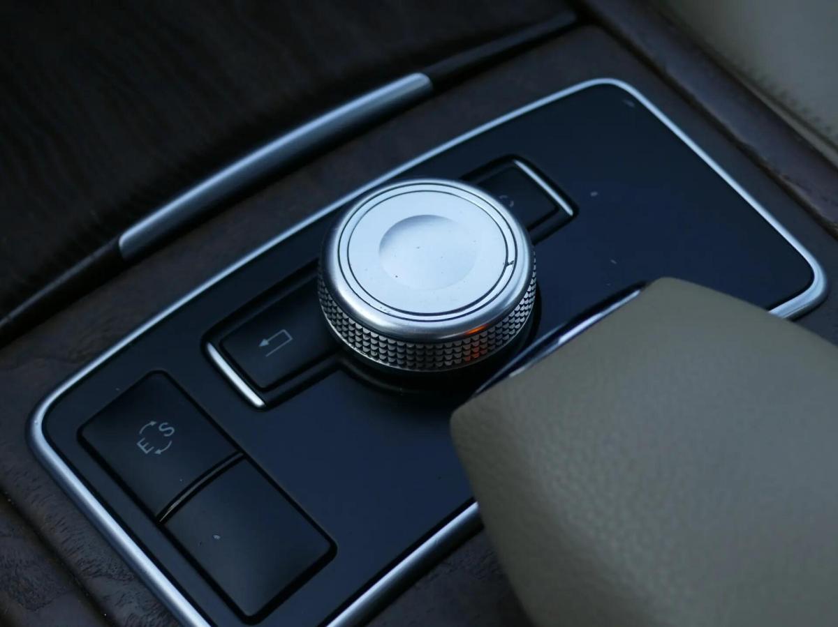mercedes-benz-classe-e-2012-diesel-2143cc