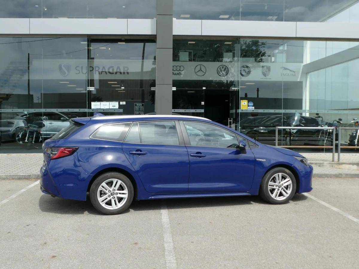 toyota-corolla-2019-hibrido-a-gasolina-1798cc