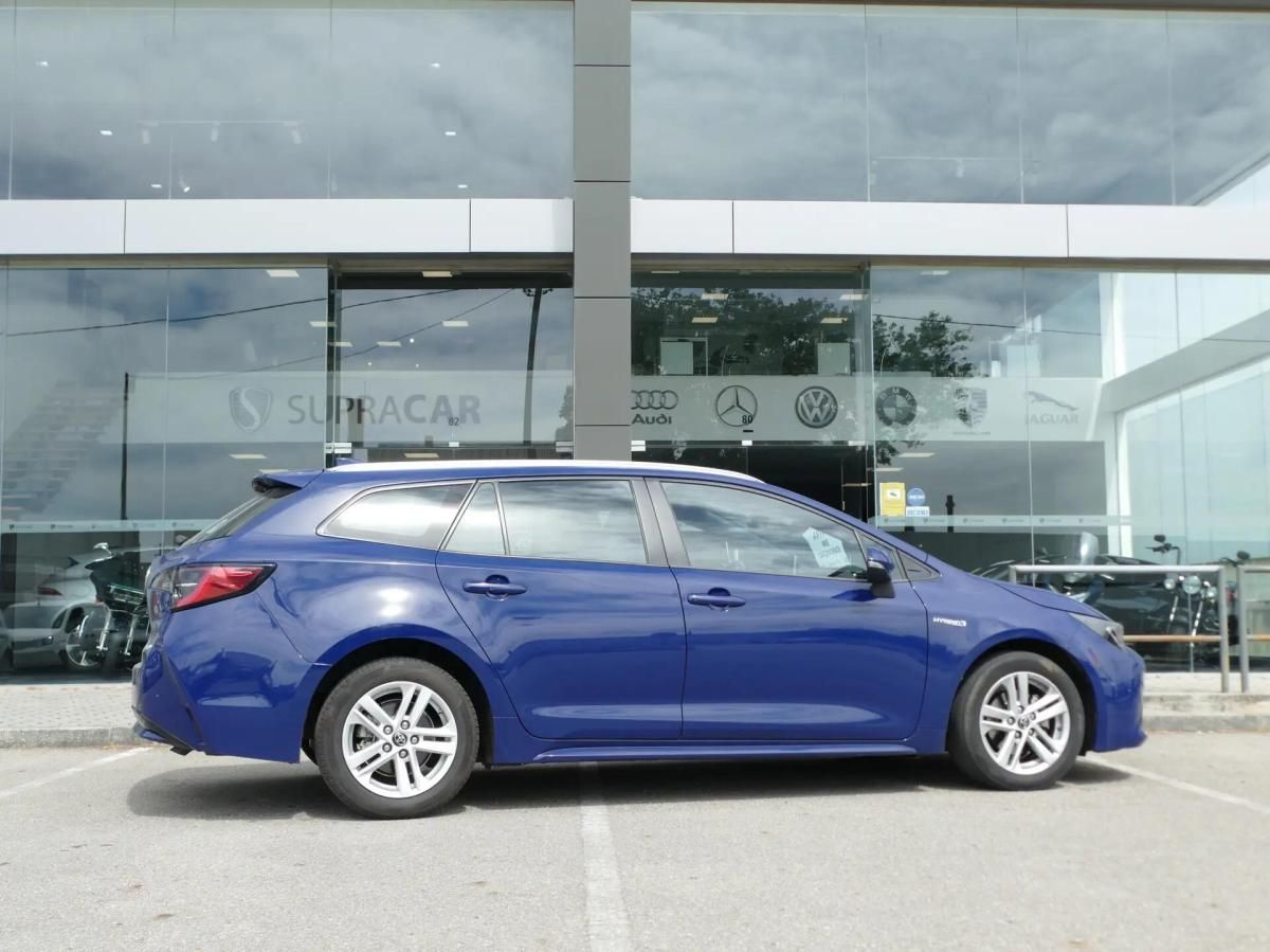 toyota-corolla-2019-hibrido-a-gasolina-1798cc